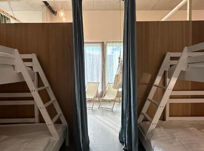 Ohmaria Hotell, Del Av Ohboy Hotell