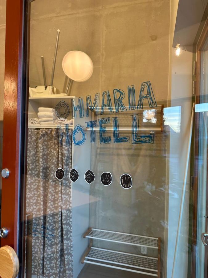 Ohmaria Hotell, Del Av Ohboy *